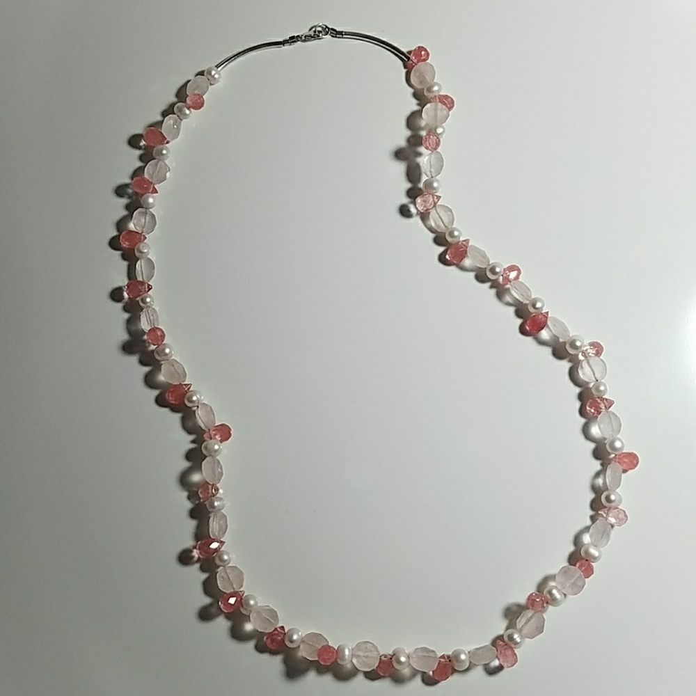 Gorgeous Rose Quartz, Crystals & Pearls Necklace